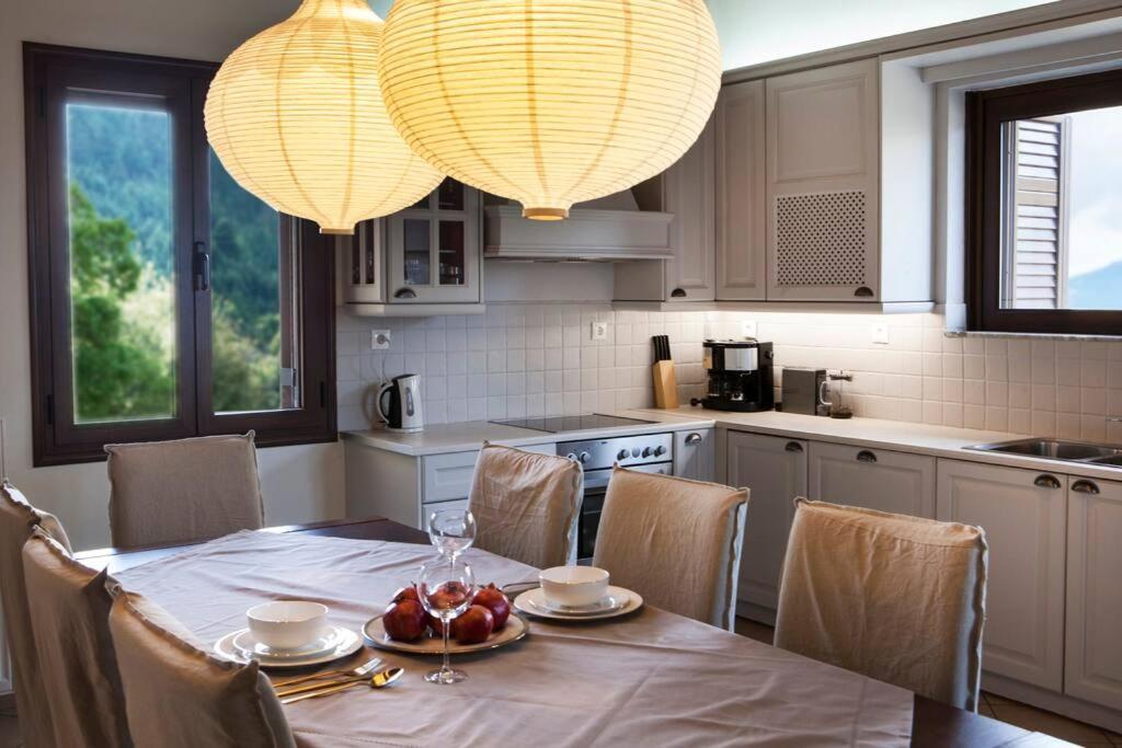 Vlacherna Bezeniko Amazing Arcadian Property! מראה חיצוני תמונה